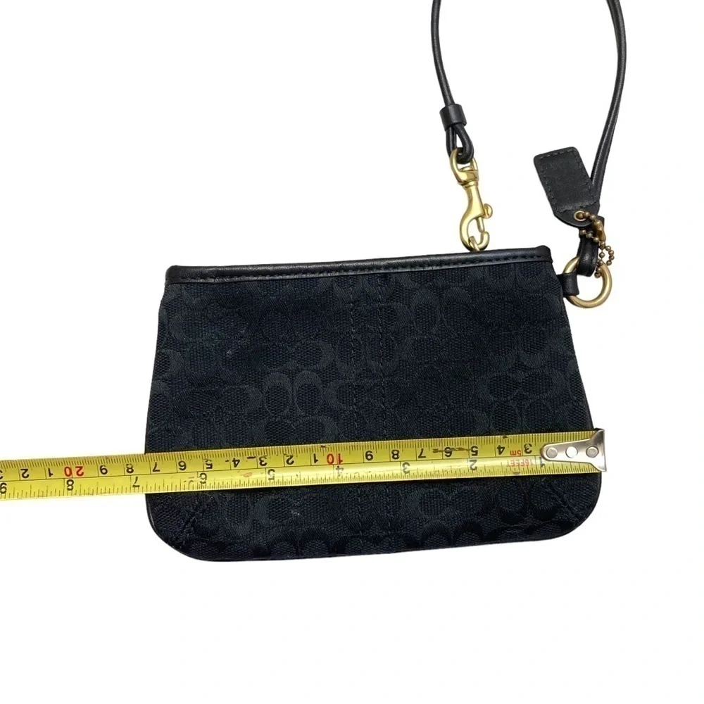 Coach vintage y2k signature c wristlet bag